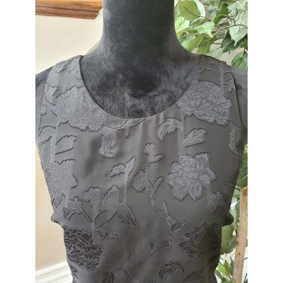Banana Republic Womens Black Floral Polyester Round Neck Sleeveless Top Blouse S - Picture 2 of 10